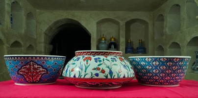 PIECES WITH FLORAL AND GEOMETRICAL PATTERN
